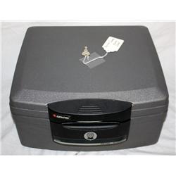 Sentry H2100 Fire Safe with Key