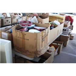 Table lot of miscellaneous merchandisable items
