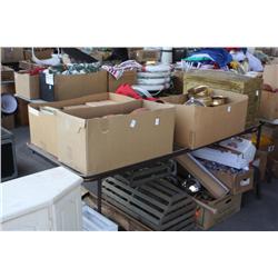Table lot of miscellaneous merchandisable items