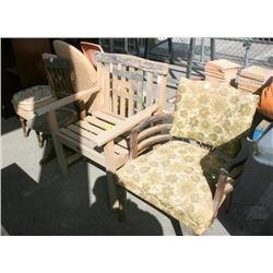 Lot of 8 miscellaneous chairs