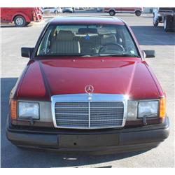 1988 Mercedes-Benz 300E