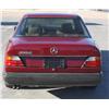 Image 3 : 1988 Mercedes-Benz 300E