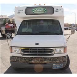 f2000 Ford E450 Superduty Shuttle Bus
