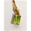 Image 2 : 14K Gold Necklace With Peridot Pendant
