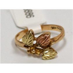 14K Black Hills Gold Ring