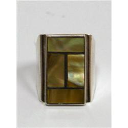 Sterling Silver Ring with mother Of Pearl