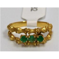 18Kt AAA Colombian Emerald Hand Carved Ladies Ring