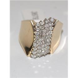 14K Gold & Diamonds Cluster Ring