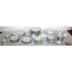 Beautiful Haviland Set w/ Serving Pieces