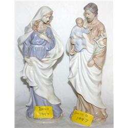2 Collectible Valencia Statues