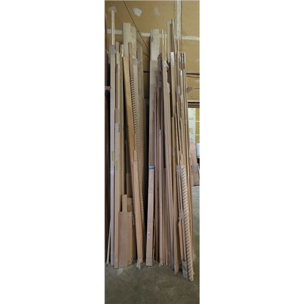 Group - Solid Maple boards (3/4"), toe-molding & solid wood off-cuts