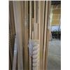 Image 5 : Group - Solid Maple boards (3/4"), toe-molding & solid wood off-cuts
