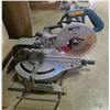 Image 3 : Makita 10" Compound Miter Saw