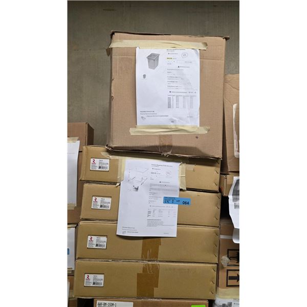 5 Pc - (8) Bins for One2Five System / (4) Practico Recycling center frame structures - Wholesale Val