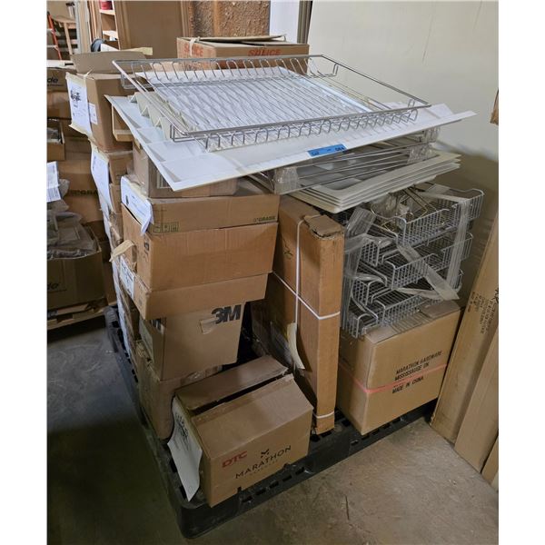 Pallet - Assorted hinges, hinge plates, cabinet hardware / mounting hardware & trays - Approx. Whole