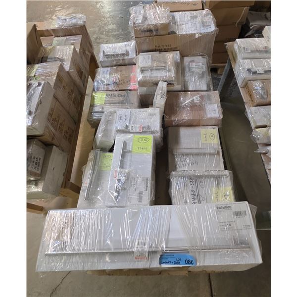 Contents & Dolly - Assorted Richelieu door/drawer handles & pulls