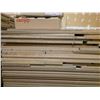 Image 3 : Pallet - (x16) 3/4" Rift Cut White Oak 4x8" MDF Sheets + Large sized off-cuts