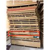 Image 1 : 8 Pc - 4x8' Maple Veneer PB core sheets (3/4")