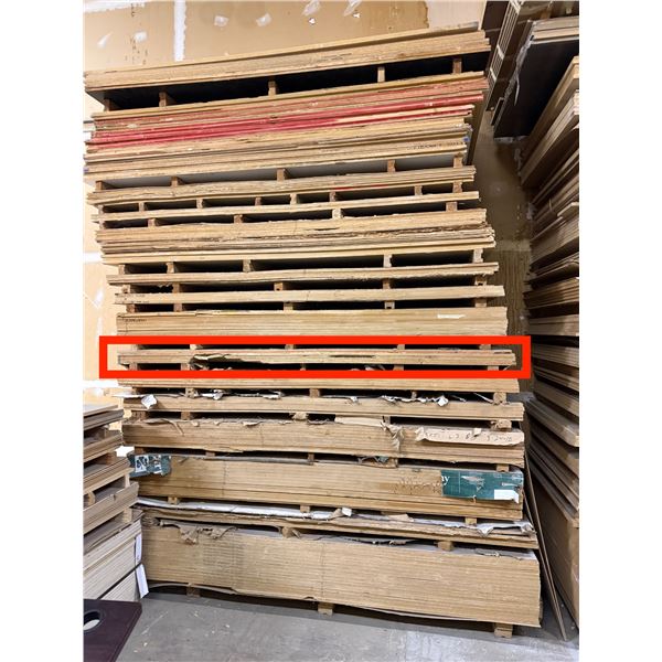 4 Pc - 4x8' Black Melamine sheets (x1 Damaged) (5/8")