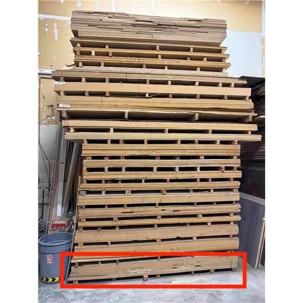 8 Pc - 4x8' Black Melamine sheets (3/4")