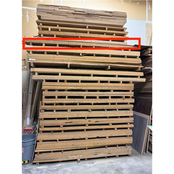 4 PC - 4x8' MDF sheets (3/8")