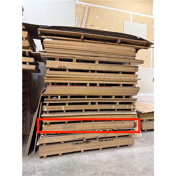 8 Pc - 4x8' Black Melamine sheets (5/8")