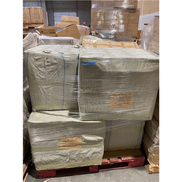 Pallet of transparent plastic visor