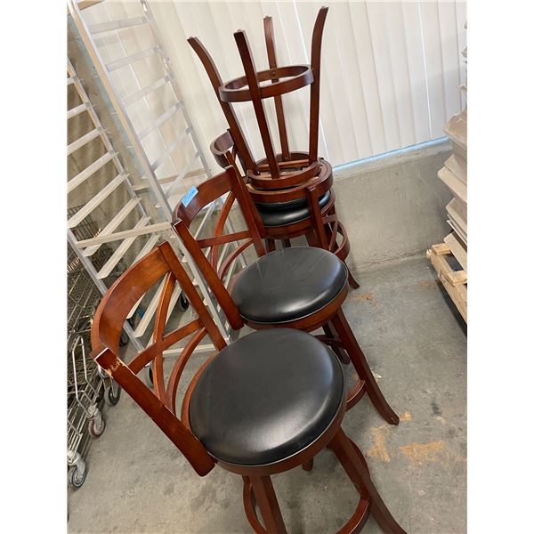 Group of 4 wooden barstools