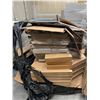 Image 1 : Pallet of assorted cardboard boxes