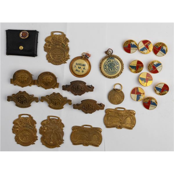 Mixed lot of Pins and Badges