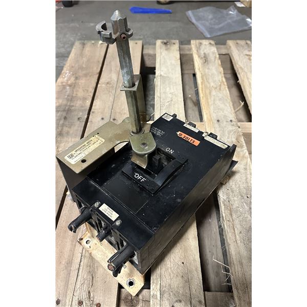 Square D Class 9421 Type FR-1 Ser. A Circuit Breaker