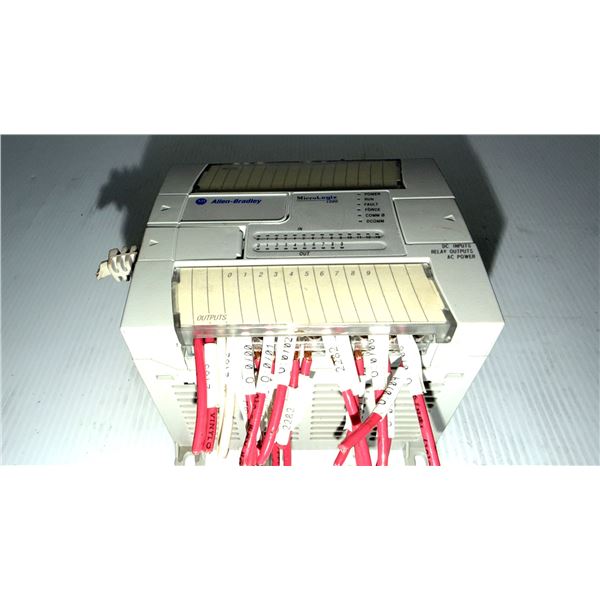 Allen-Bradley #1762-L24BWA MicroLogix 1200