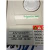 Image 4 : (3) Schneider Electric #ATV12H037F1