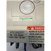 Image 5 : (3) Schneider Electric #ATV12H037F1