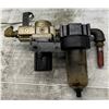 Image 2 : Parker #07F31AV w/#AR4000-04 Air Filter Unit