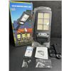 Image 1 : 1 Solar Induction Street Lamp for Outdoors with Remote Control - New