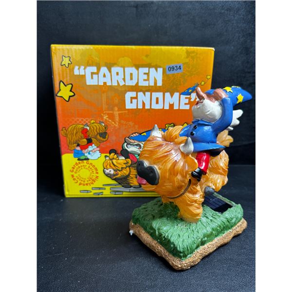 Solar Powered Garden Gnome with Integrated LED Light - New