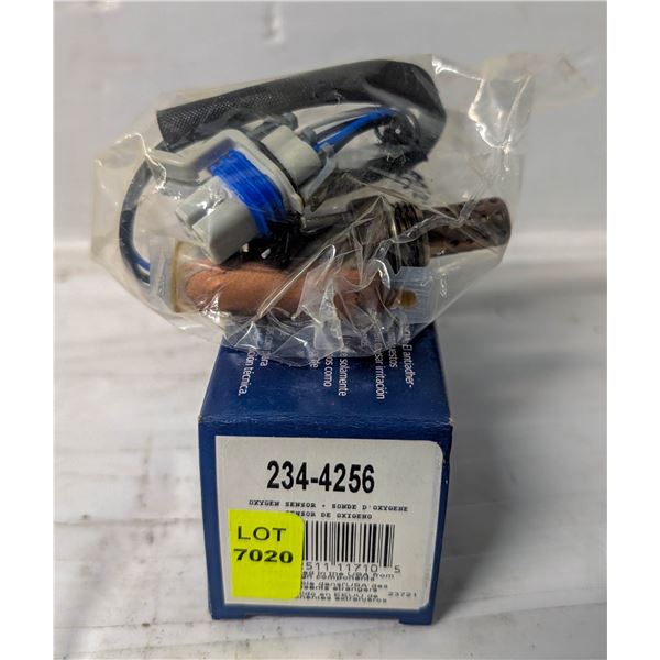 NEW SIERRA, YUKON, CAMARO, SILVERADO, O2 SENSOR