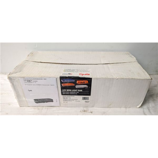 GROTE NEW IN BOX LED LIGHT BAR