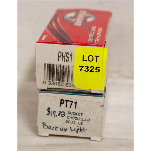 NEW FUEL FILTER SEAL KIT & BACK UP LIGHT SOCKET