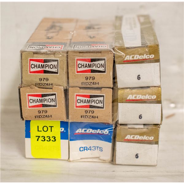 NEW 4X 979, 2X CR43TS, 3X AC DELCO 6 SPARK PLUGS