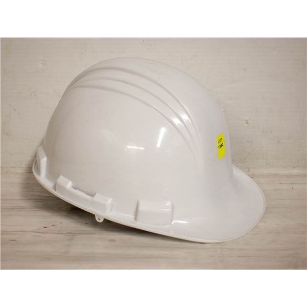CONDOR WHITE HARD HAT, NEW, NO TAGS