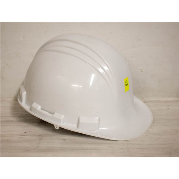 CONDOR WHITE HARD HAT, NEW, NO TAGS