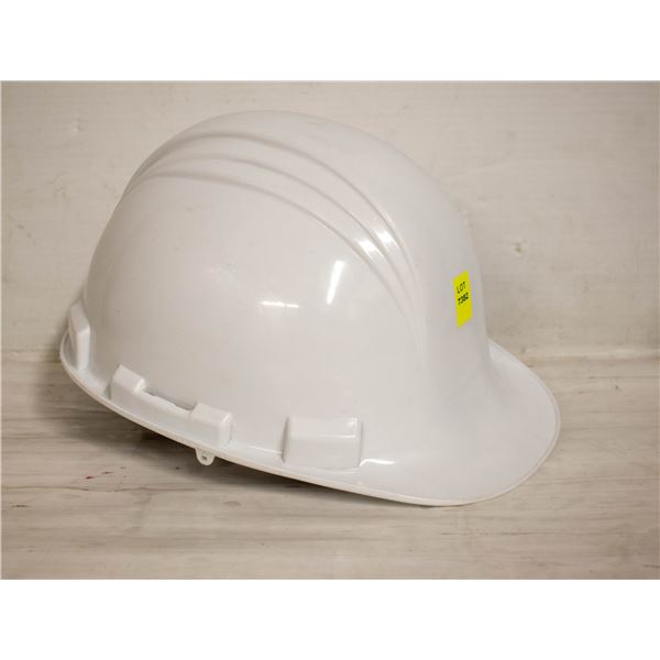 CONDOR WHITE HARD HAT, NEW, NO TAGS