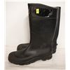 Image 1 : SERVUS BLACK RUBBER BOOT SIZE 14