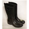 Image 1 : WOMAN'S SIZE 10 WINTER RUBBER BOOT
