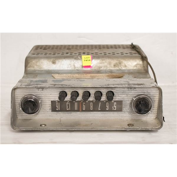 1950'S MARCONI FOMOCO 6V AM RADIO M# FAD-18805-C