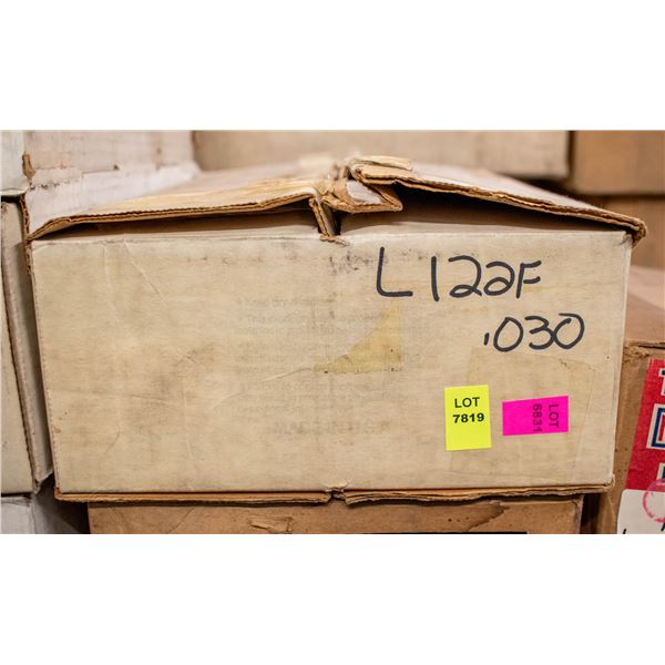 TRW L122F PISTONS (6) UNKNOWN APPLICATION