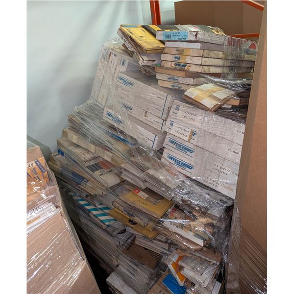PALLET OF ASSORTED GASKETS