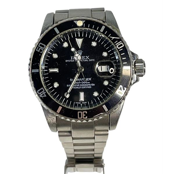 Monsters: The Lyle and Erik Menendez Story (2022-) - Erik Menendez Faux Rolex Watch